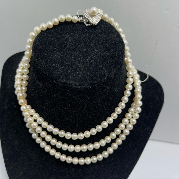 Akoya Pearl Necklace 43 inches 5.5-6 mm with Gem card. - Picture 7 of 10